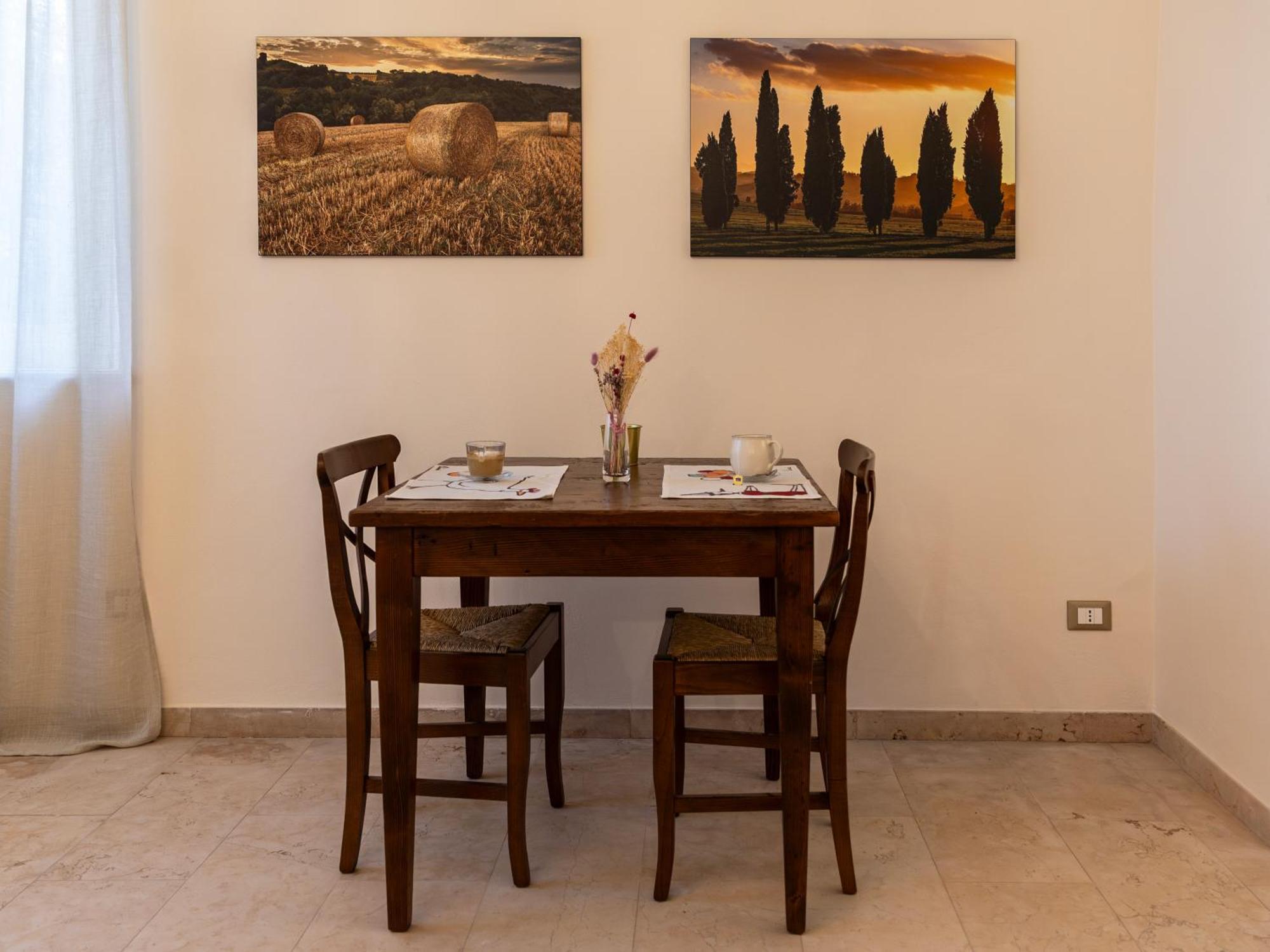 Palazzo Gessi Room And Breakfast Borghi Zewnętrze zdjęcie